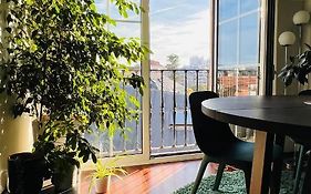 Vigo Center Sereo Old Town